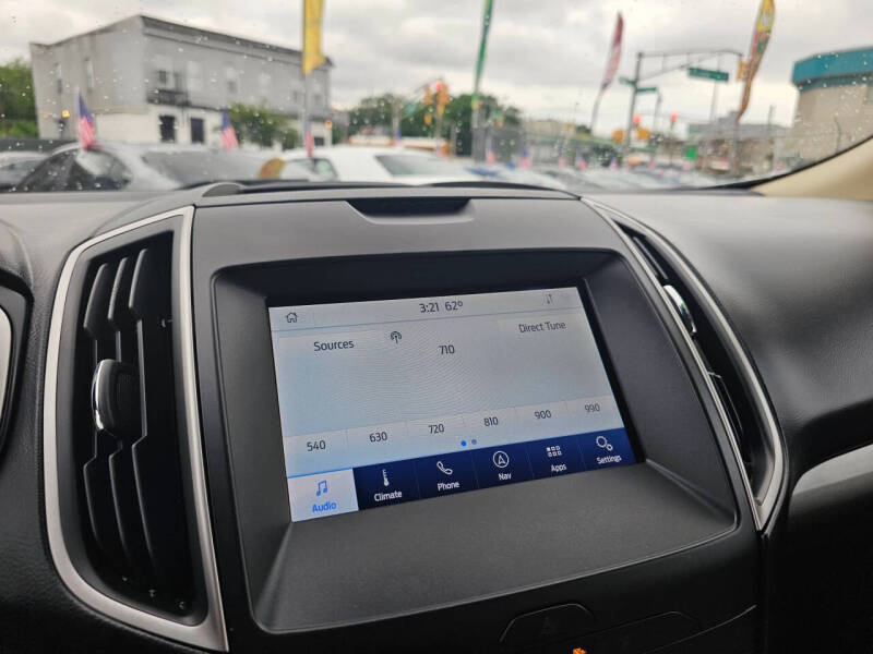 2020 Ford Edge