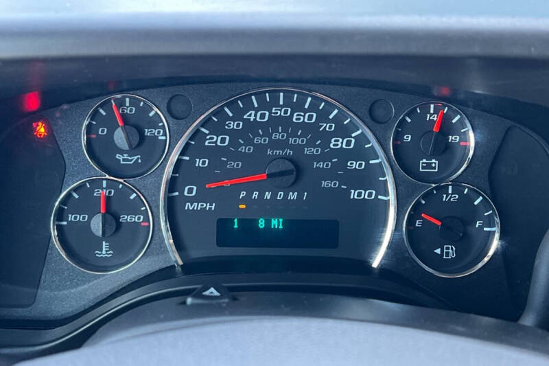 2023 GMC Savana 2500