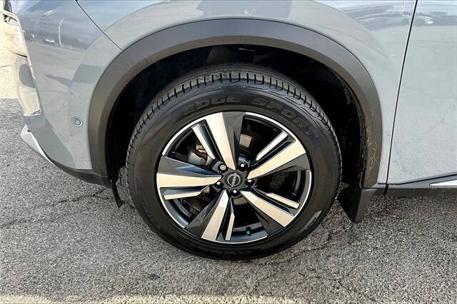 2023 Nissan Rogue Platinum