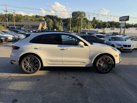 2017 Porsche Macan GTS