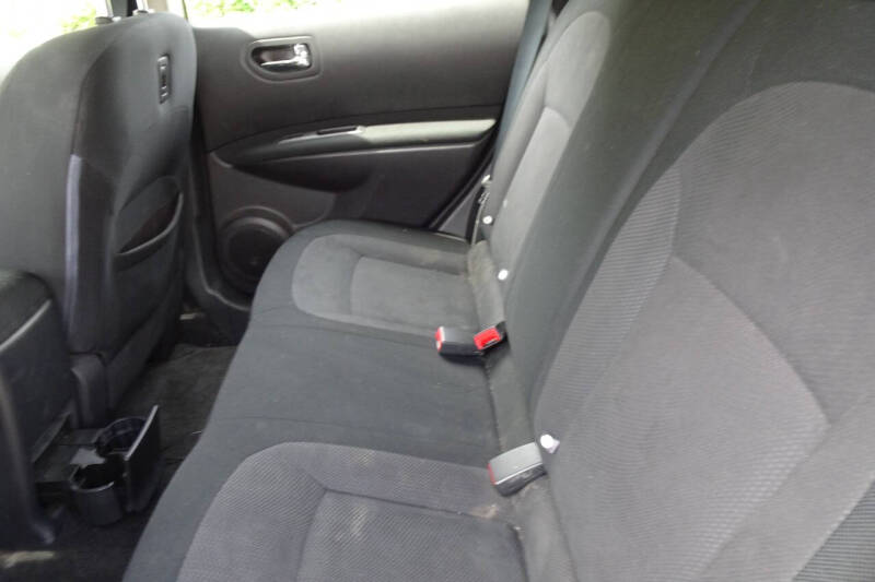 2012 Nissan Rogue S