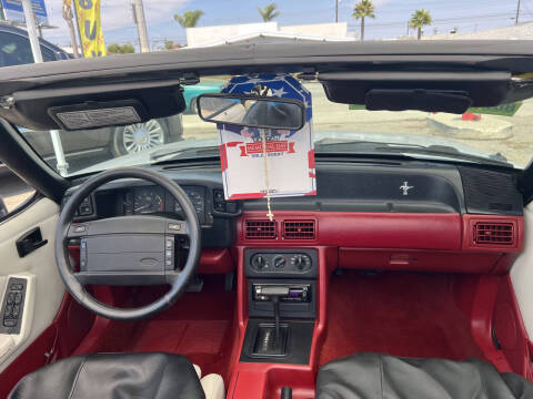 1990 Ford Mustang GT