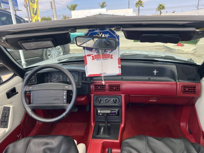 1990 Ford Mustang GT