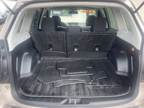 2015 Subaru Forester 2.5i