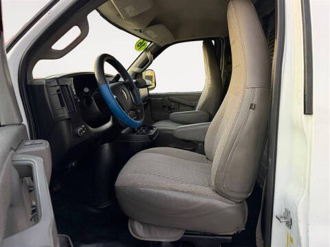 2016 Chevrolet Express 2500