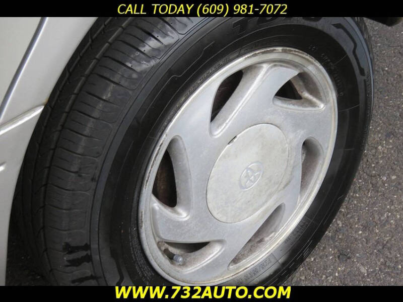 2003 Toyota Sienna LE