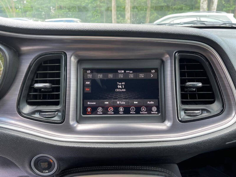 2018 Dodge Challenger SXT