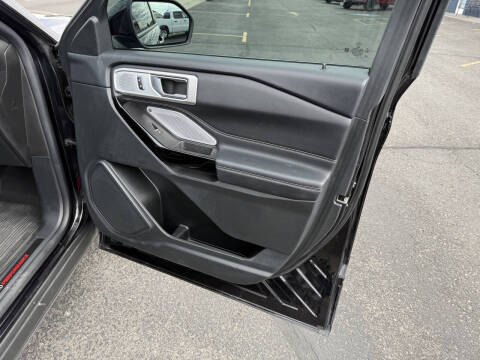 2023 Ford Explorer ST