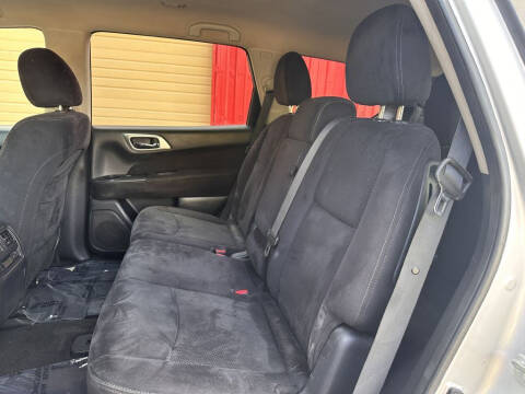 2014 Nissan Pathfinder SV