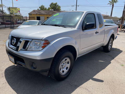 2013 Nissan Frontier for sale at JR'S AUTO SALES in Pacoima CA