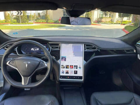 2018 Tesla Model S 75D