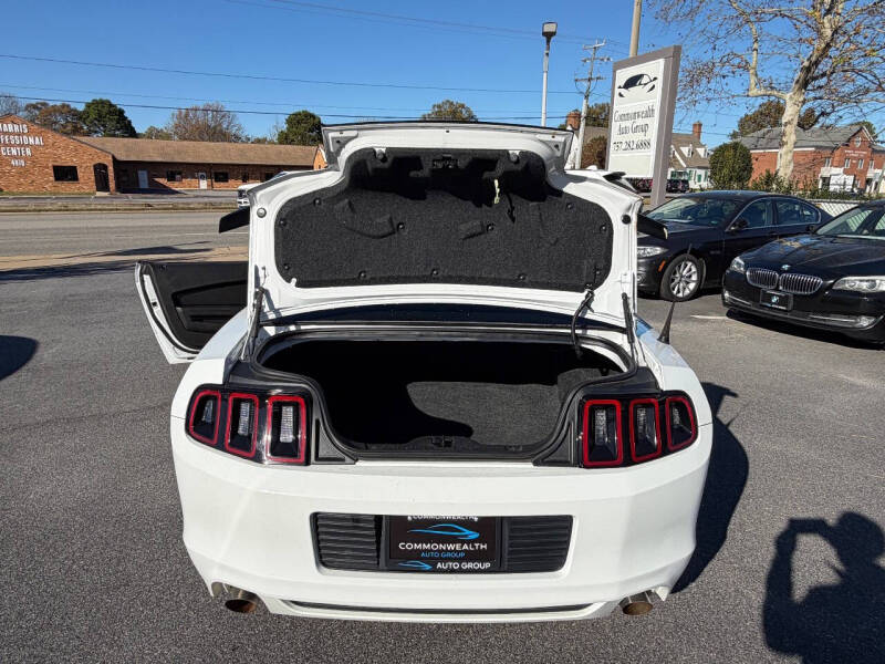 2014 Ford Mustang V6