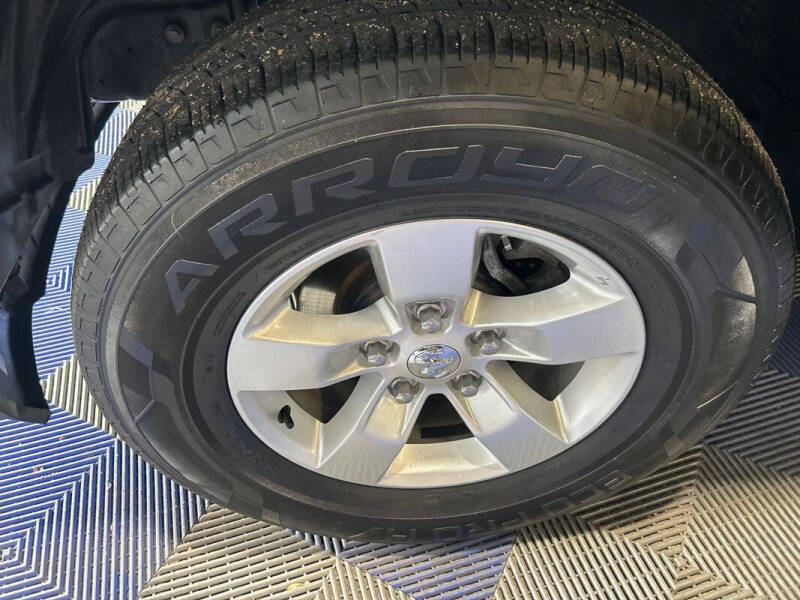 2021 RAM 1500 Classic SLT