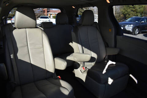 2013 Toyota Sienna Limited 7-Passenger