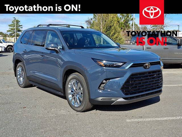 2026 Toyota Grand Highlander Platinum's photo