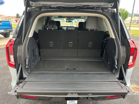 2026 Ford Expedition Active