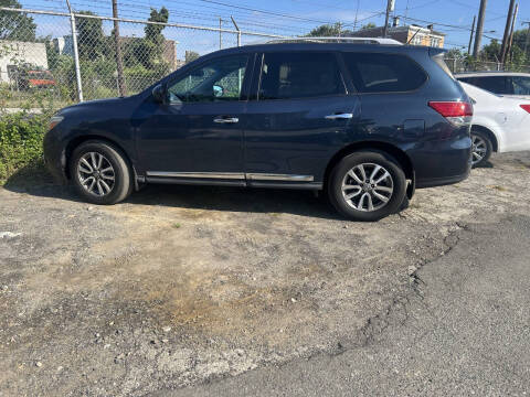 2014 Nissan Pathfinder SL