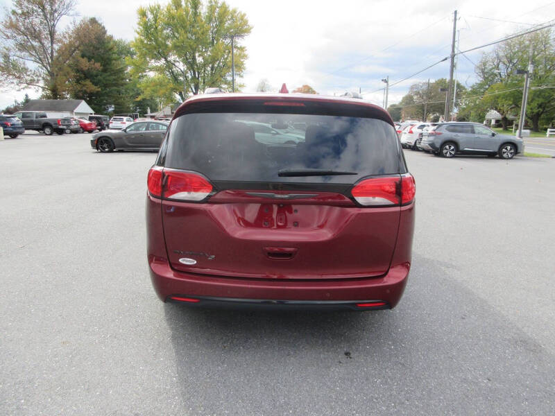 2018 Chrysler Pacifica Touring L