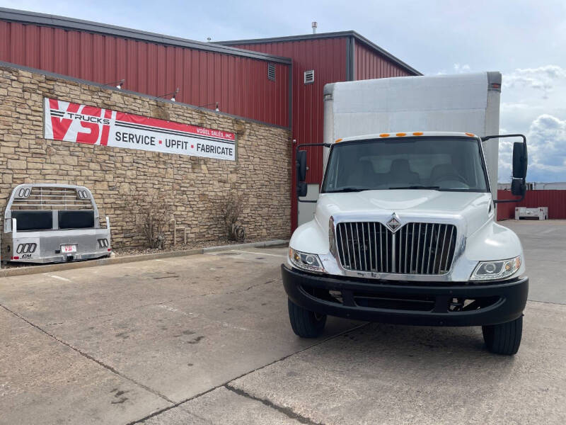 2004 International DuraStar 4300