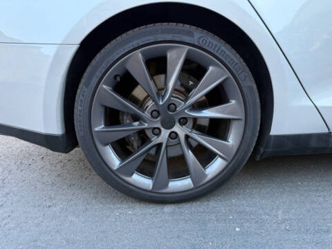 2013 Tesla Model S Performance