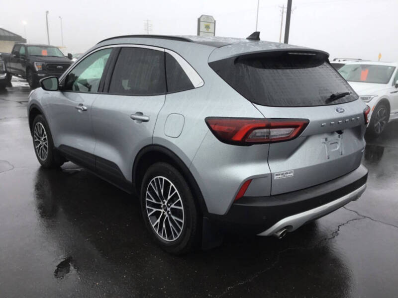 2023 Ford Escape Plug-In Hybrid