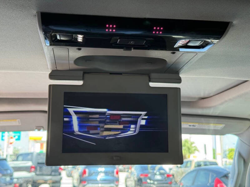 2020 Cadillac Escalade ESV Premium Luxury