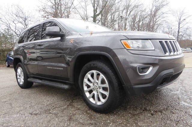 Jeep Grand Cherokee's photo