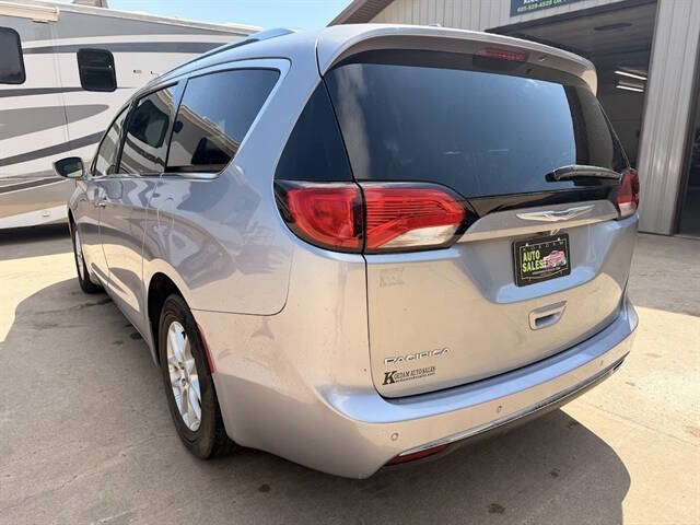 2020 Chrysler Pacifica Touring L