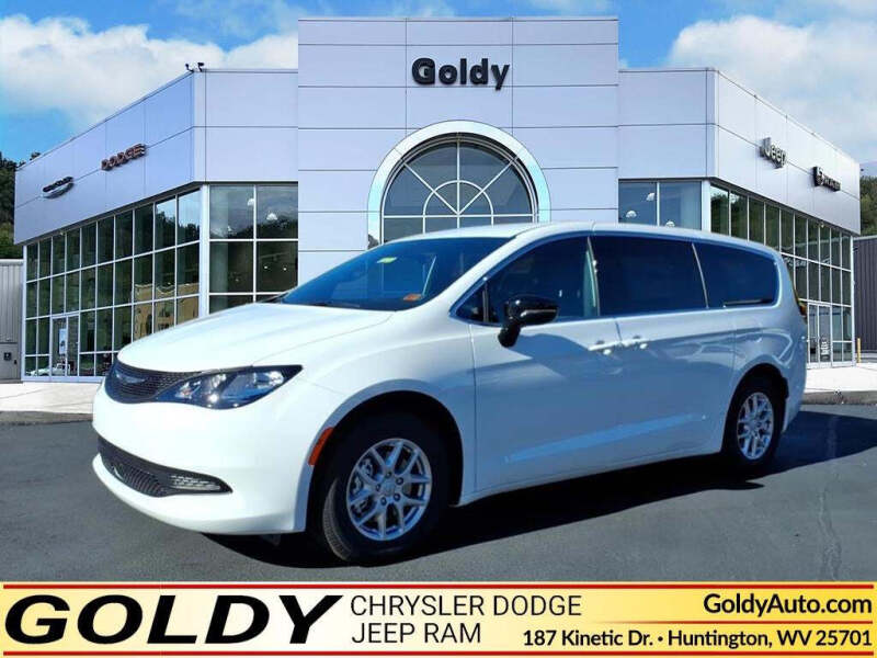 2026 Chrysler Voyager LX's photo