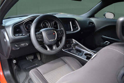2015 Dodge Challenger SXT