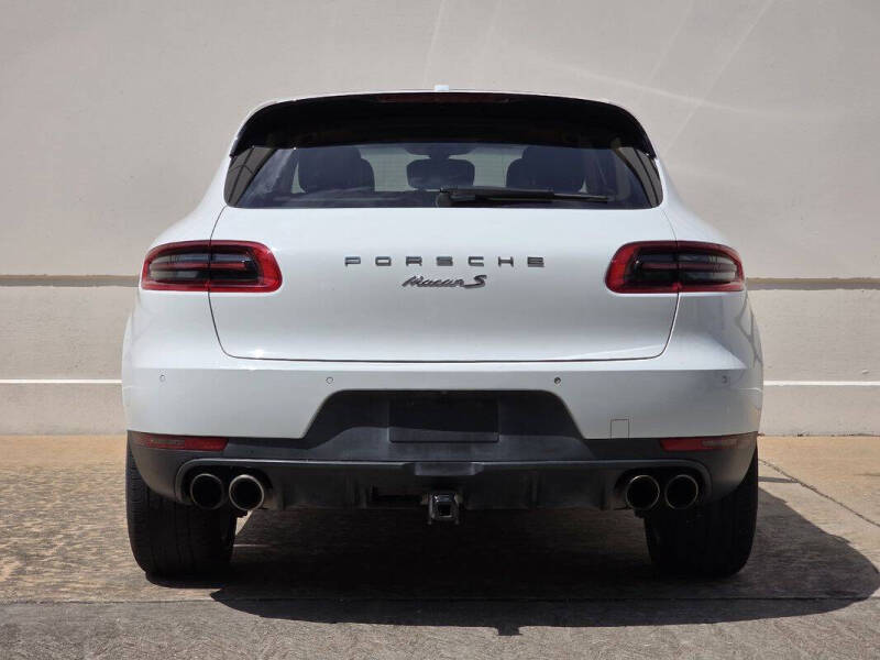 2016 Porsche Macan S