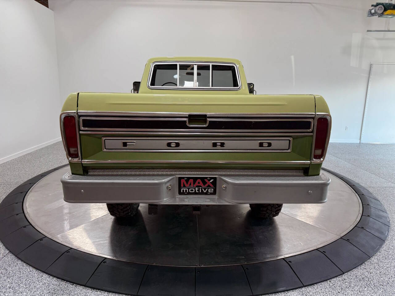 1976 Ford F-250 12