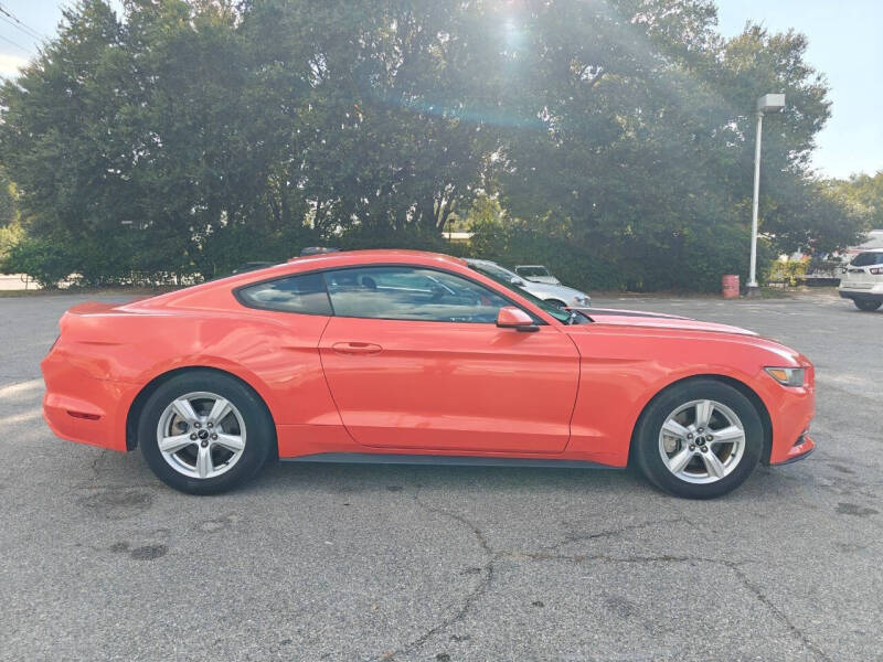 2016 Ford Mustang V6