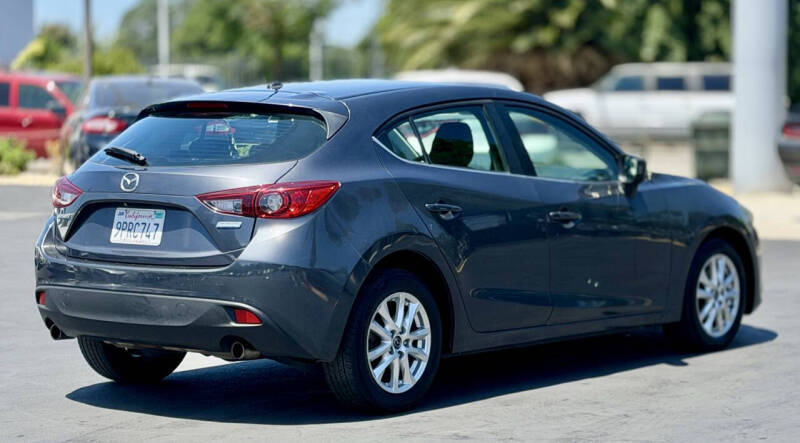 2015 Mazda MAZDA3 i Touring