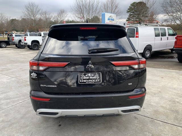 2022 Mitsubishi Outlander SE