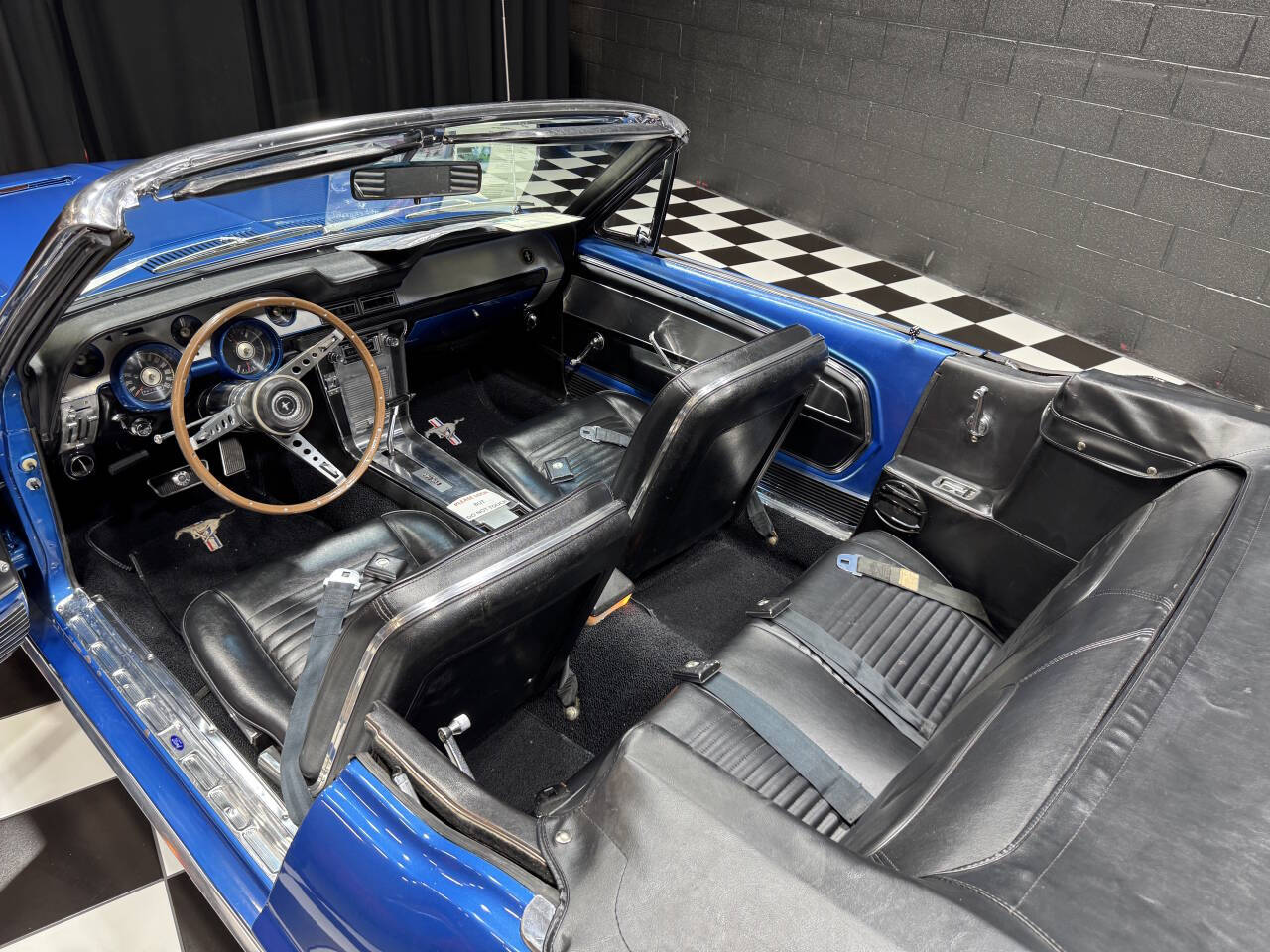 1967 Ford Mustang 55