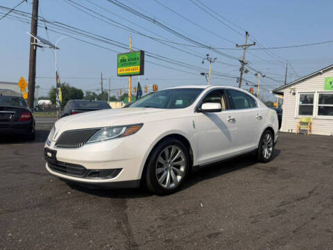 2014 Lincoln MKS