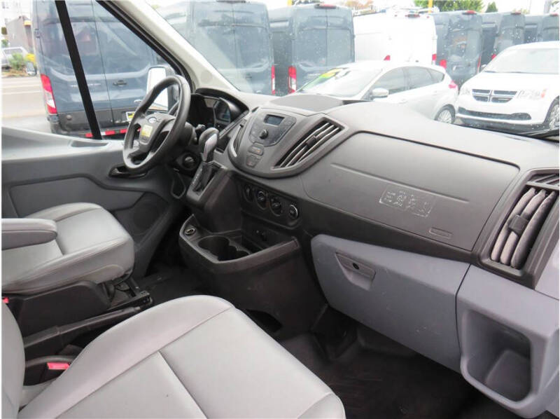 2019 Ford Transit 250