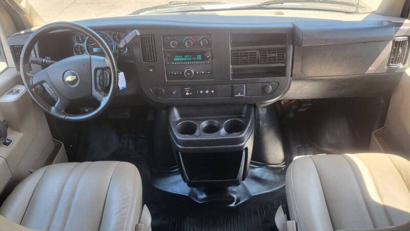 2020 Chevrolet Express 2500