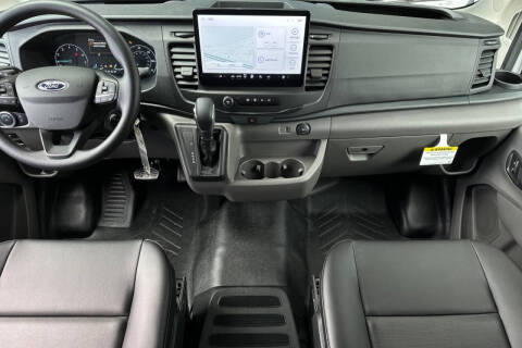 2025 Ford Transit