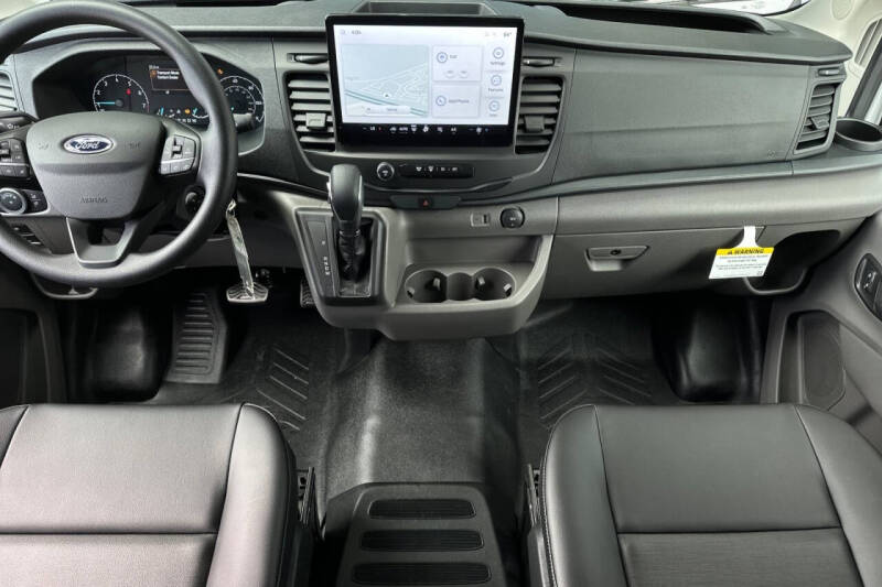 2025 Ford Transit