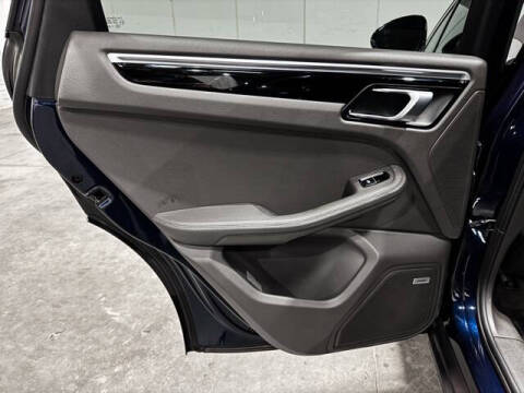 2020 Porsche Macan S