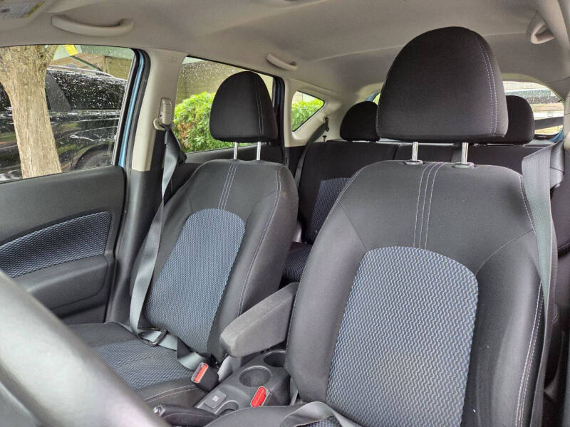2015 Nissan Versa Note SV