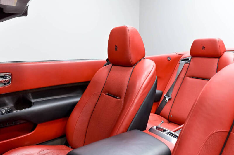 2017 Rolls-Royce Dawn