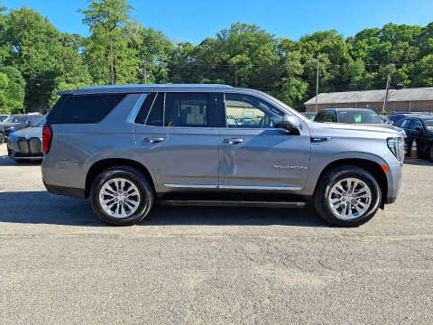 2022 GMC Yukon SLT