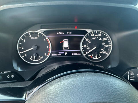 2022 Nissan Rogue SV