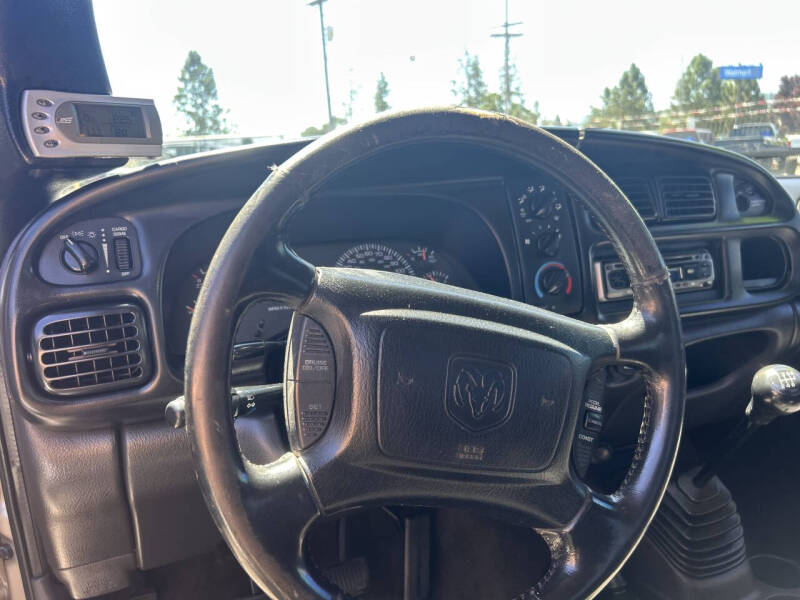 2002 Dodge Ram 2500 SLT