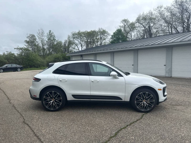 2026 Porsche Macan