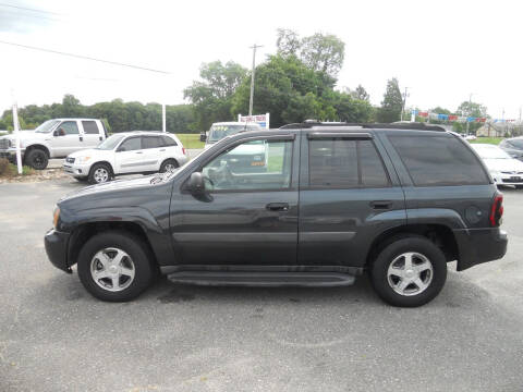 2005 Chevrolet TrailBlazer for sale at All Cars and Trucks in Buena NJ
