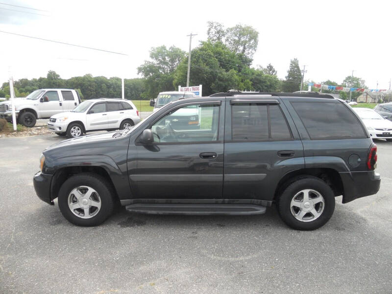2005 Chevrolet TrailBlazer for sale at All Cars and Trucks in Buena NJ